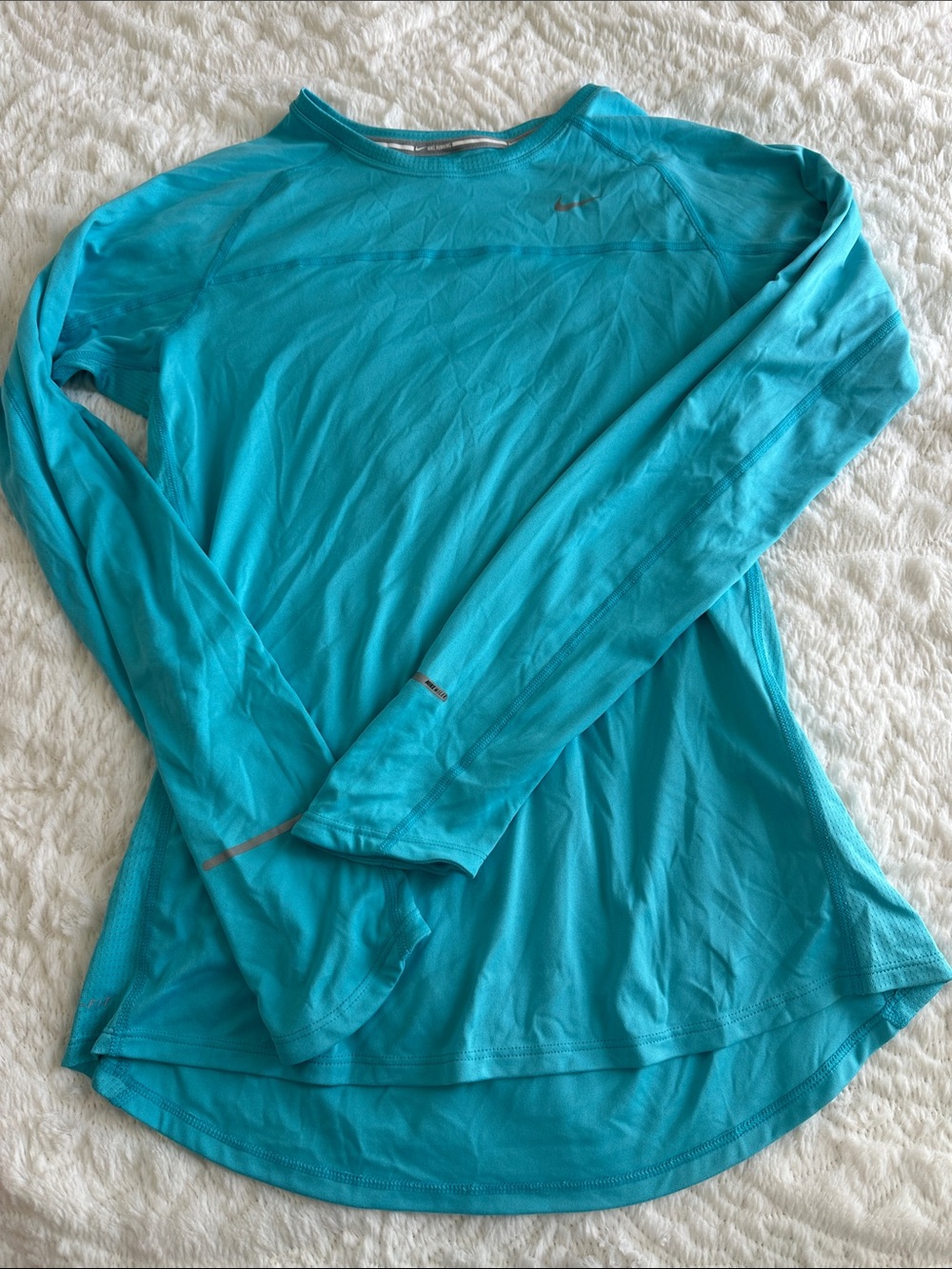 Nike Women’s Teal/Turquoise Long Sleeve Athletic Top